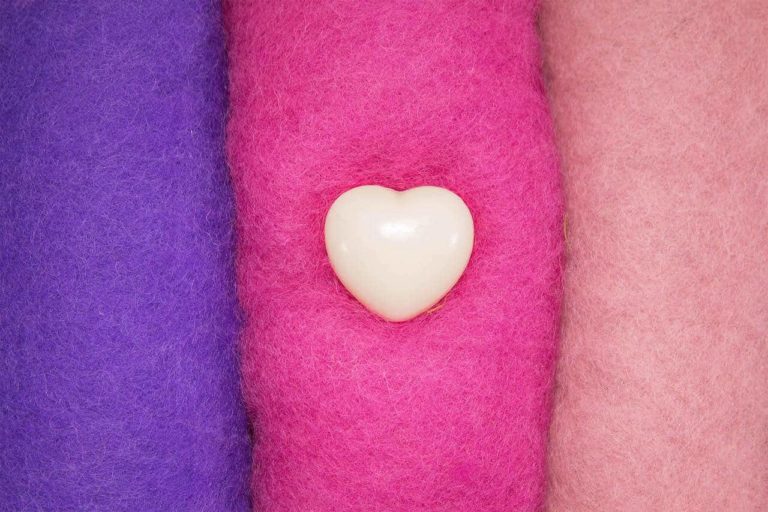 Bunte Schafwolle zum Nassfilzen – Filzwolle in vielen Farben, Detailansicht